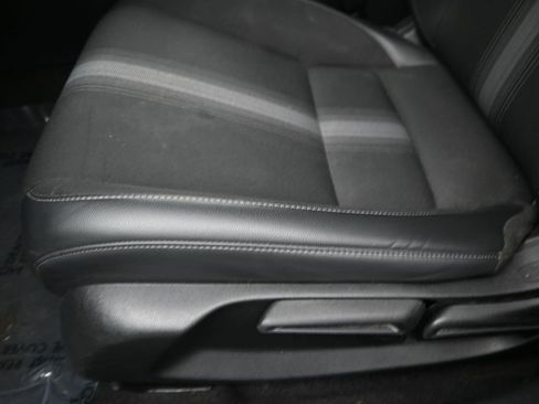 Used 2022 Honda Civic Sport image 12