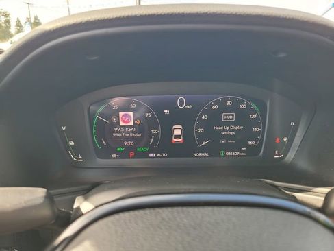 Used 2023 Honda Accord Touring image 29