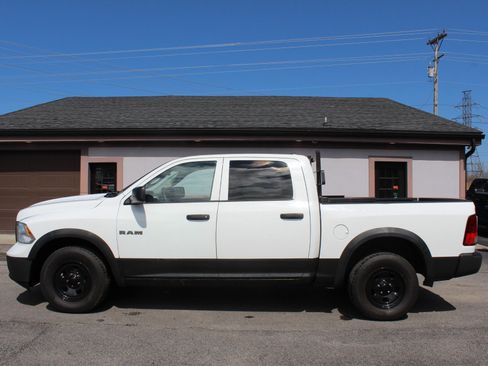 Used 2013 RAM 1500 ST w/ SXT Appearance Group AWD/4WD image 10