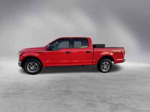 Used 2017 Ford F150 XLT AWD/4WD image 8