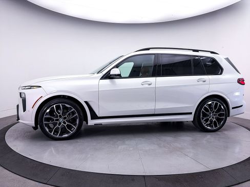Used 2023 BMW X7 xDrive40i w/ M Sport Package AWD/4WD image 42