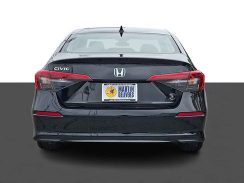 Certified 2024 Honda Civic EX image 5