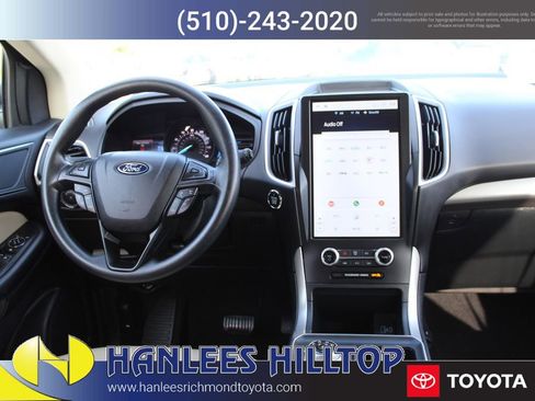 Used 2024 Ford Edge SE image 17