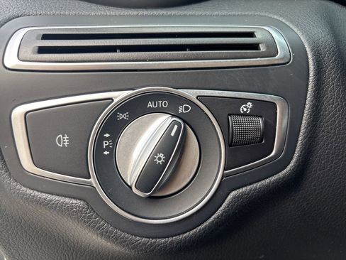 Used 2021 Mercedes-Benz C 300 C 300 w/ AMG Line image 41