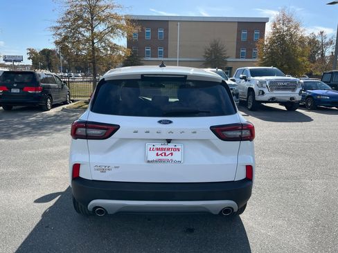 Used 2023 Ford Escape Active image 16