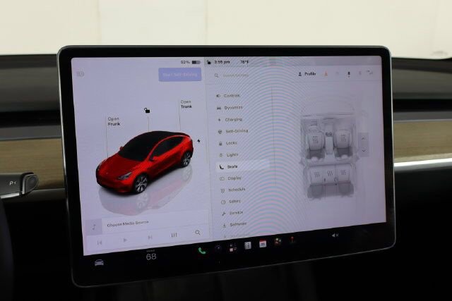 Used 2023 Tesla Model Y Long Range AWD/4WD image 33