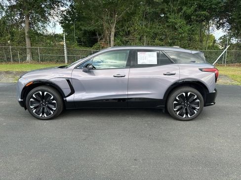 Used 2025 Chevrolet Blazer EV RS image 2