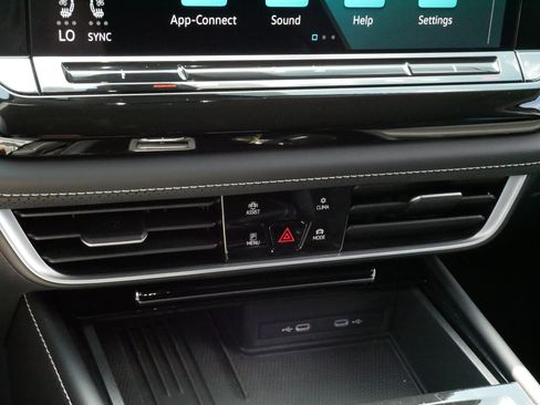 Certified 2026 Volkswagen Atlas SE AWD/4WD image 23