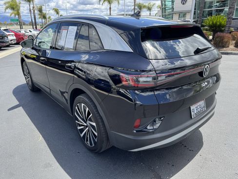 Used 2023 Volkswagen ID.4 Pro S Plus AWD/4WD image 8