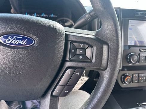 Used 2022 Ford F250 XLT w/ XLT Premium Package AWD/4WD image 43
