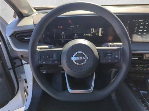 New 2026 Nissan Kicks SV w/ Illumination Package FWD image 18