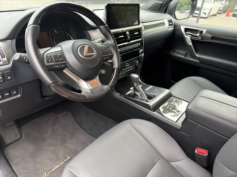 Used 2023 Lexus GX 460 Premium w/ Premium Package AWD/4WD image 14