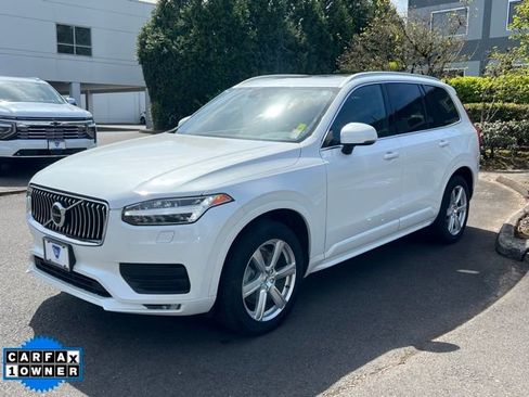 Used 2021 Volvo XC90 T6 Momentum AWD/4WD image 3