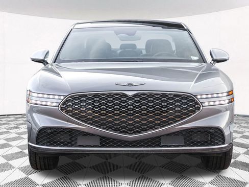 Used 2025 Genesis G90 3.5T image 12