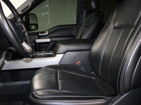 Used 2020 Ford F150 Lariat w/ Equipment Group 502A Luxury image 21