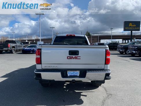 Used 2017 GMC Sierra 1500 SLE image 6