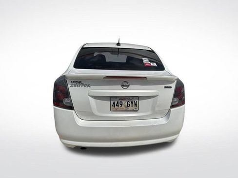 Used 2012 Nissan Sentra 2.0 SR w/ Special Edition Pkg FWD image 5