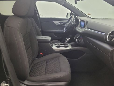 Used 2019 Chevrolet Blazer LT FWD image 21