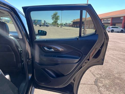 Used 2019 GMC Terrain Denali w/ Driver Alert Package II FWD image 17