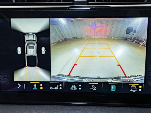 Used 2022 GMC Sierra 1500 AT4 w/ AT4 Premium Package image 22