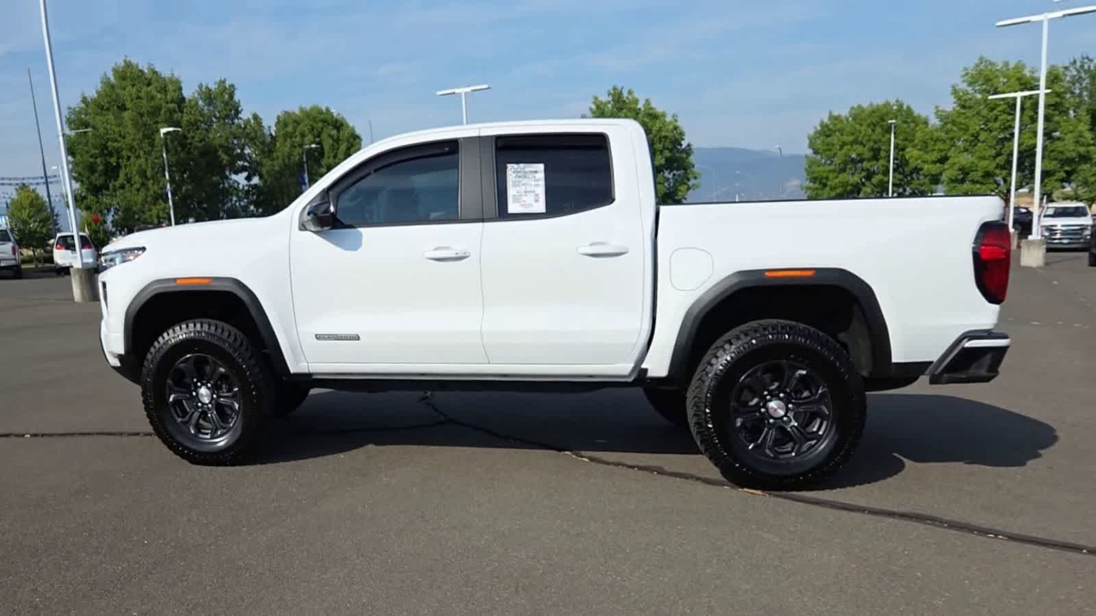 Used 2024 GMC Canyon Elevation w/ Convenience Package RWD image 5