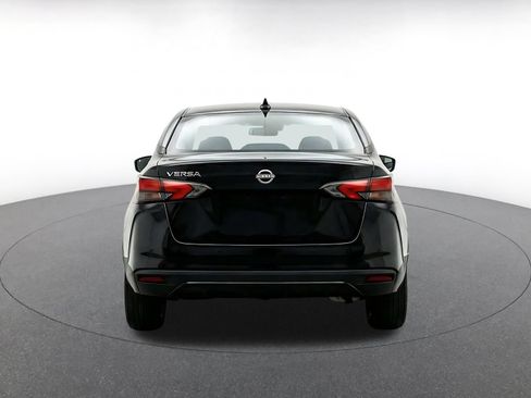 Used 2025 Nissan Versa SV FWD image 8