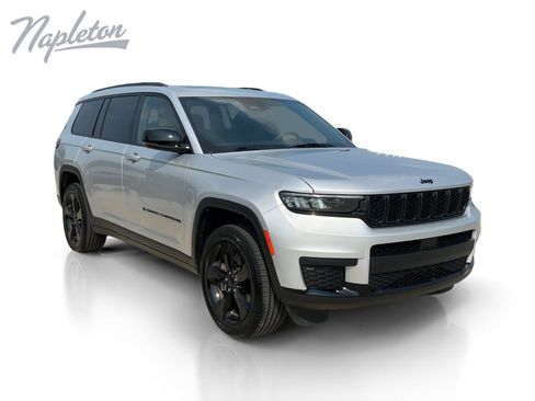 Used 2023 Jeep Grand Cherokee L Laredo AWD/4WD image 8
