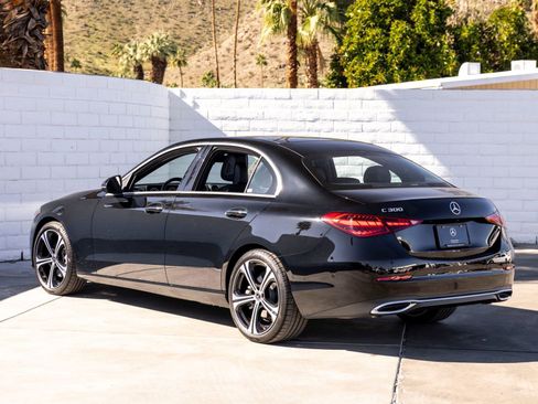 Used 2025 Mercedes-Benz C 300 Sedan image 11