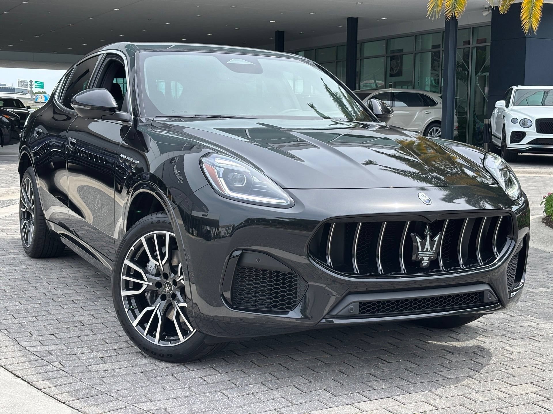New 2025 Maserati Grecale GT AWD/4WD image 1