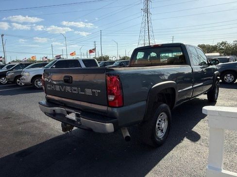 Used 2007 Chevrolet Silverado 2500 W/T w/ Heavy-Duty Power Package image 4