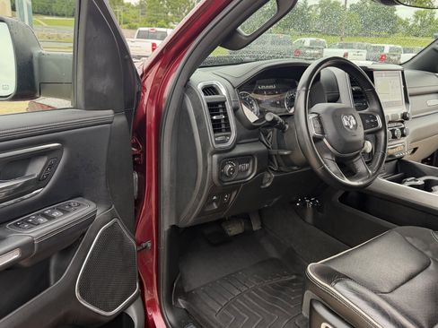 Used 2022 RAM 1500 Laramie w/ Sport Appearance Package AWD/4WD image 16