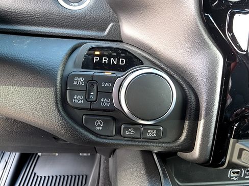 New 2026 RAM 1500 Big Horn AWD/4WD image 18