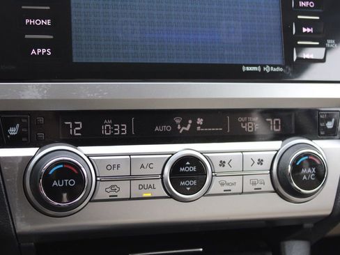 Used 2017 Subaru Outback 2.5i Premium image 35