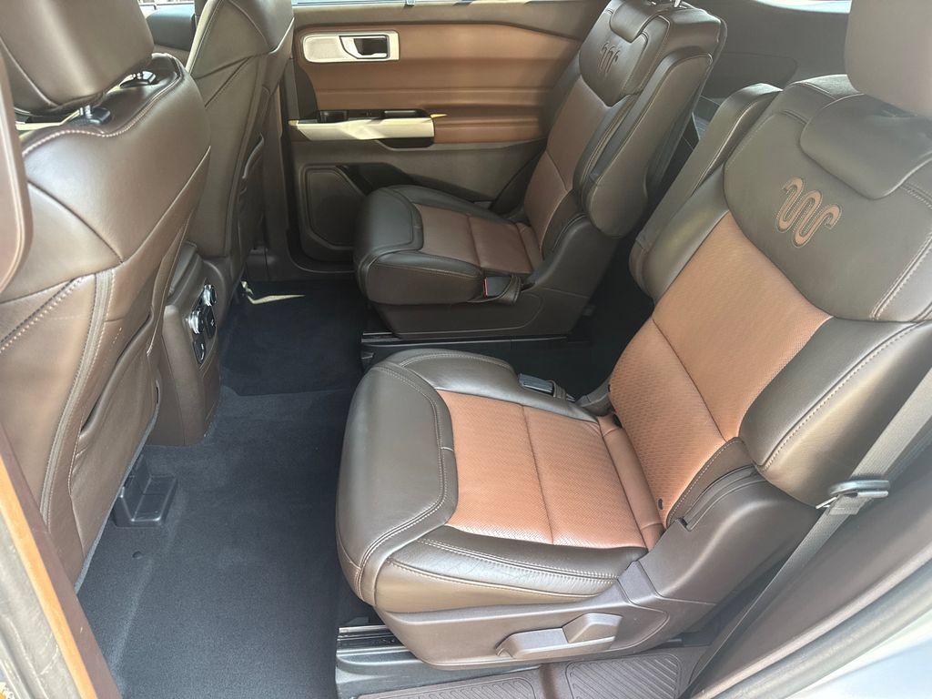 Used 2022 Ford Explorer King Ranch w/ Technology Package AWD/4WD image 22