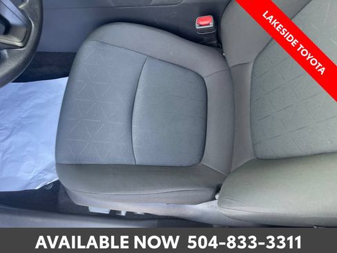Certified 2025 Toyota RAV4 XLE FWD image 29