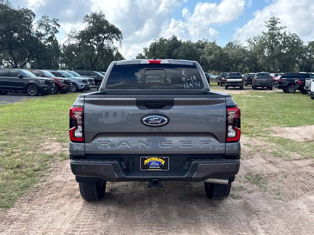 Used 2025 Ford Ranger XLT w/ Trailer Tow Package RWD image 5