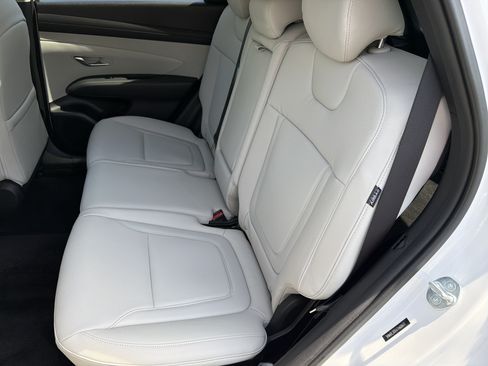 Used 2026 Hyundai Tucson SEL FWD image 18