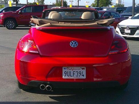 Used 2013 Volkswagen Beetle 2.5 FWD image 5