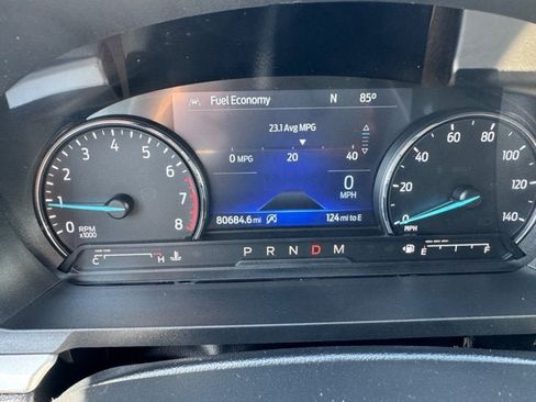 Used 2020 Ford Explorer XLT w/ Equipment Group 202A AWD/4WD image 16
