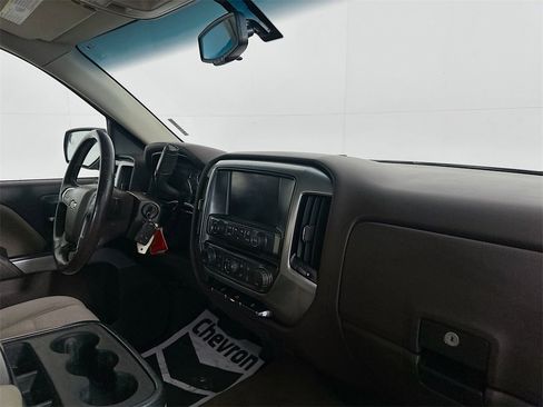 Used 2018 Chevrolet Silverado 1500 LT w/ All Star Edition image 28