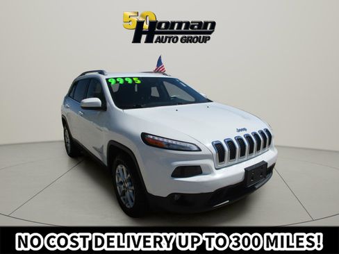 Used 2015 Jeep Cherokee Latitude w/ Cold Weather Group AWD/4WD image 7