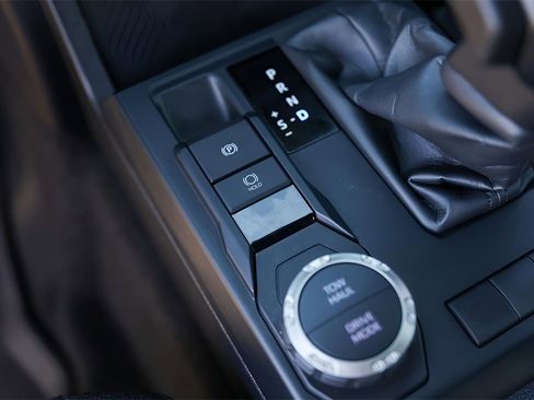 Used 2025 Toyota 4Runner SR5 image 23