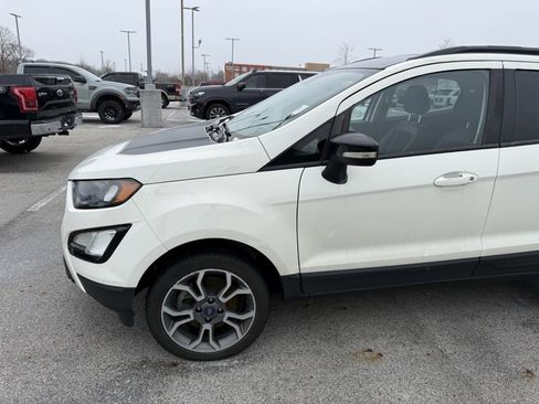 Used 2020 Ford EcoSport SES w/ SES Black Appearance Package image 4