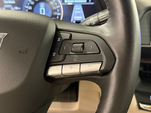 Certified 2023 Cadillac CT4 Premium Luxury RWD image 31