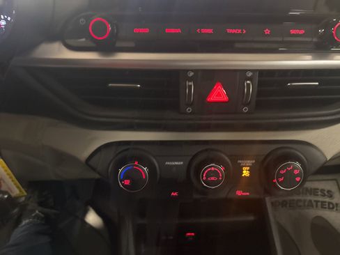 Used 2023 Kia Forte LXS w/ LXS Technology Package image 28