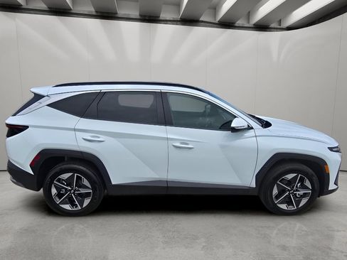 Used 2025 Hyundai Tucson SEL AWD/4WD image 6