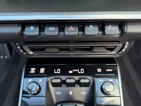 Used 2022 Porsche 911 Turbo S image 46