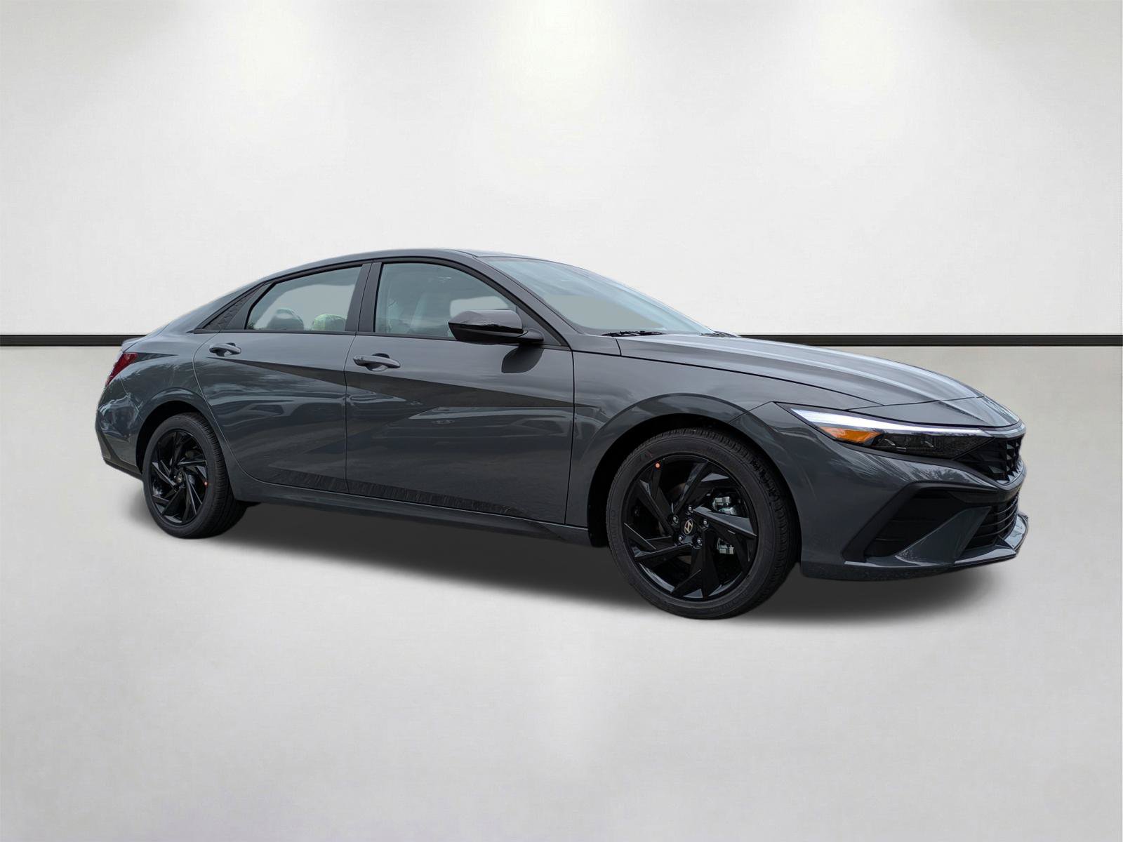 New 2026 Hyundai Elantra SEL Sport FWD image 1