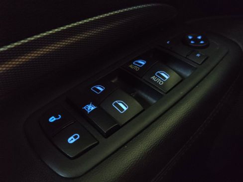 Used 2019 Dodge Durango GT AWD/4WD image 27