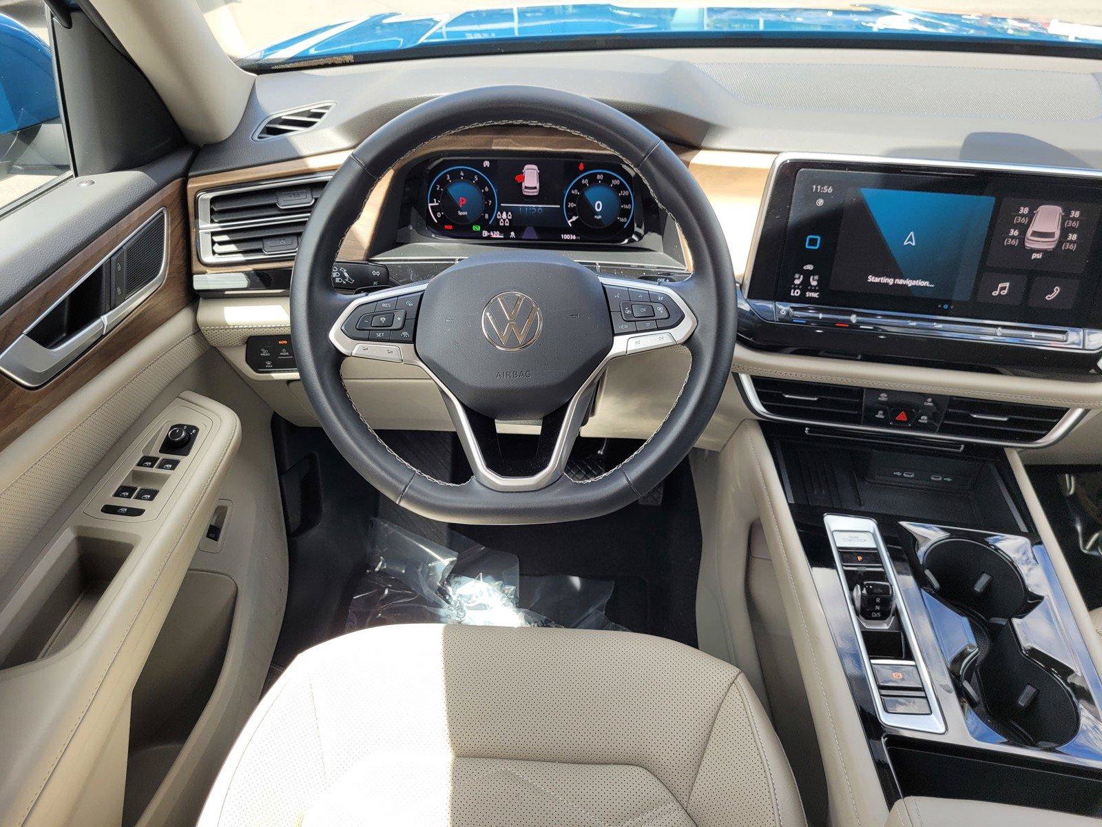 Certified 2025 Volkswagen Atlas SE AWD/4WD image 18